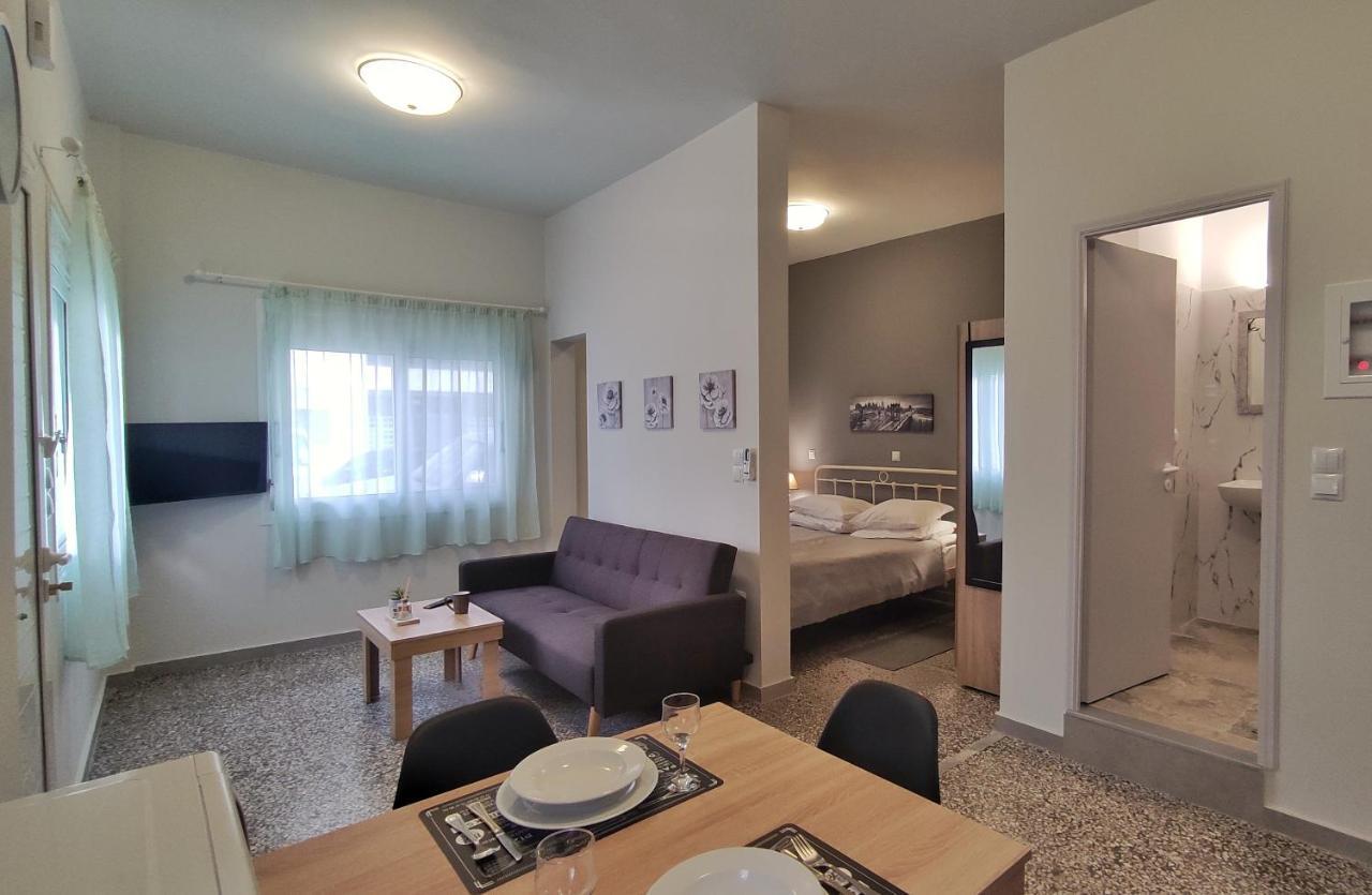 Garnet 3 Apartment Kalamata Exterior foto